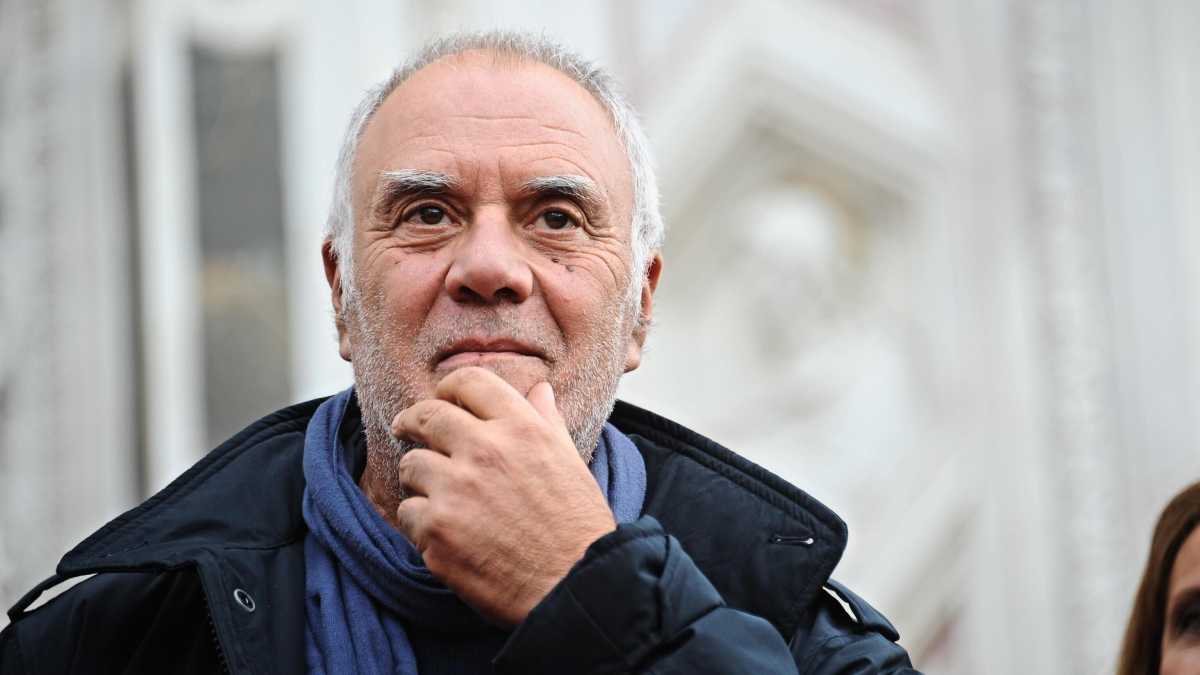 Immagine di Prima che un’immagine da interpretare, la pittura è un problema di spazio. Mimmo Paladino in mostra