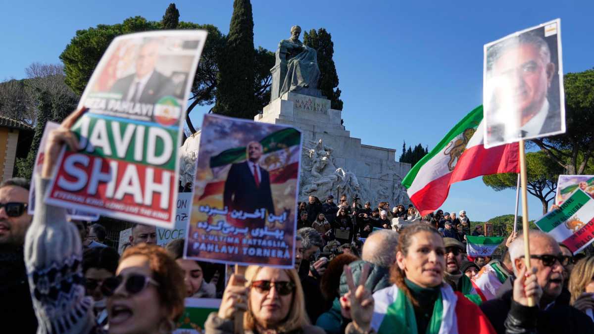 Immagine di Eravamo quattro gatti in piazza contro il regime iraniano