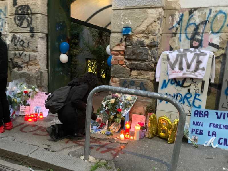 I coltelli si possono vietare, ma è molto meglio vietare agli adulti di dare la colpa “alla società”