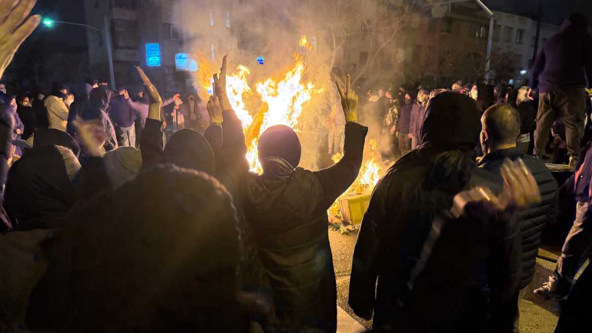 Immagine di “Gli iraniani amano l’occidente, aiutiamoli”. Parla Redeker