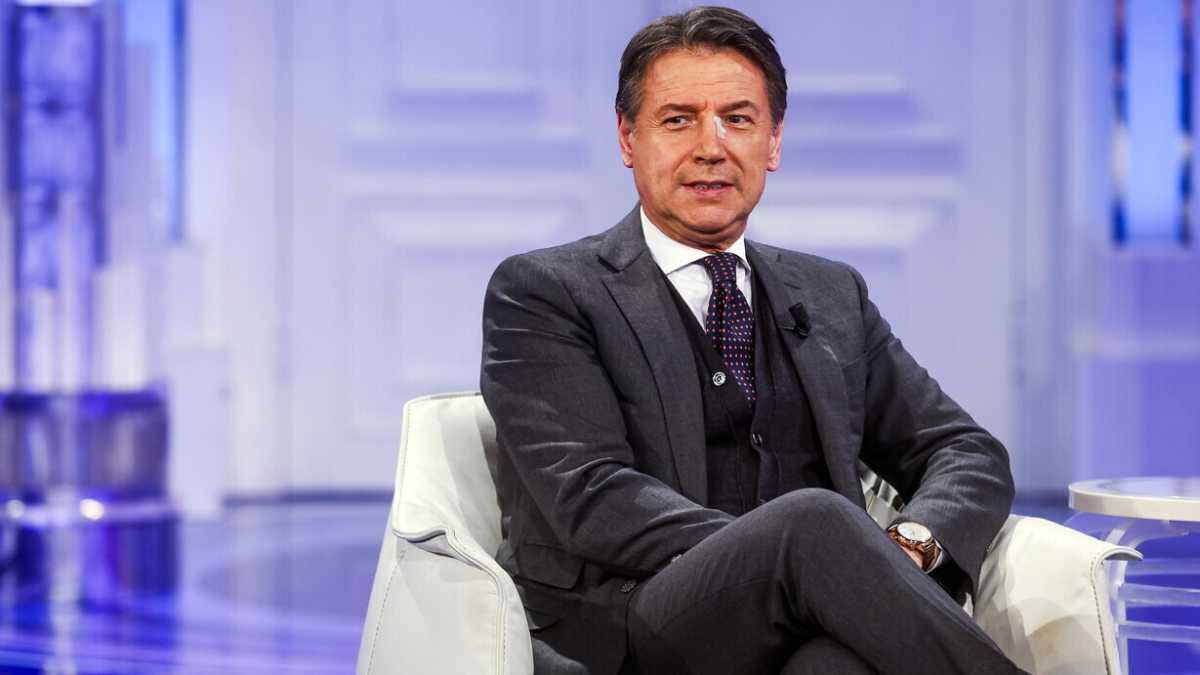 Immagine di Il Conte “repubblicano”: dialogo al Farnese con La Malfa