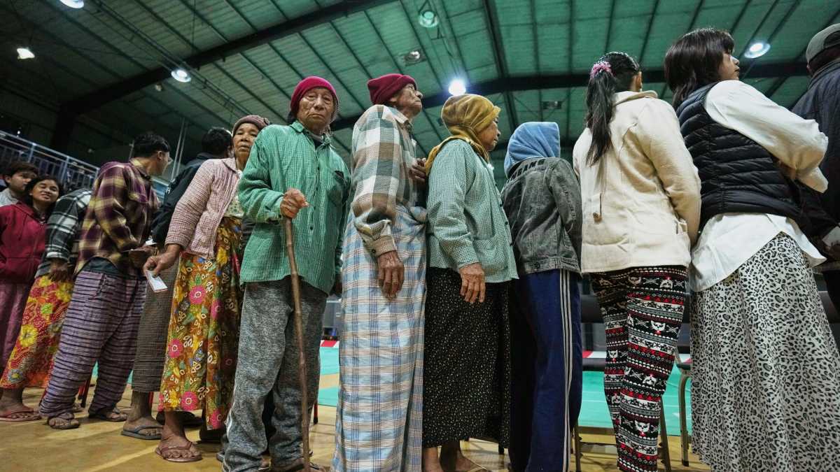 Immagine di Le elezioni dei militari sono state pensate per sfinire i birmani