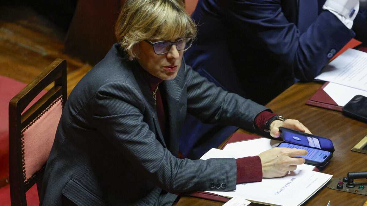 Immagine di Il patto Meloni-Schlein su stupri e consenso naufraga: passa il ddl modificato dalla Lega