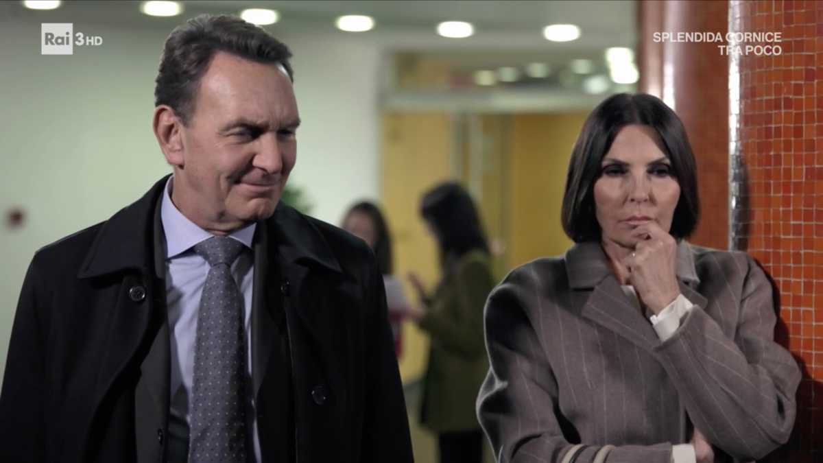 Immagine di Un posto al sole: Roberto e Marina contro Gagliotti