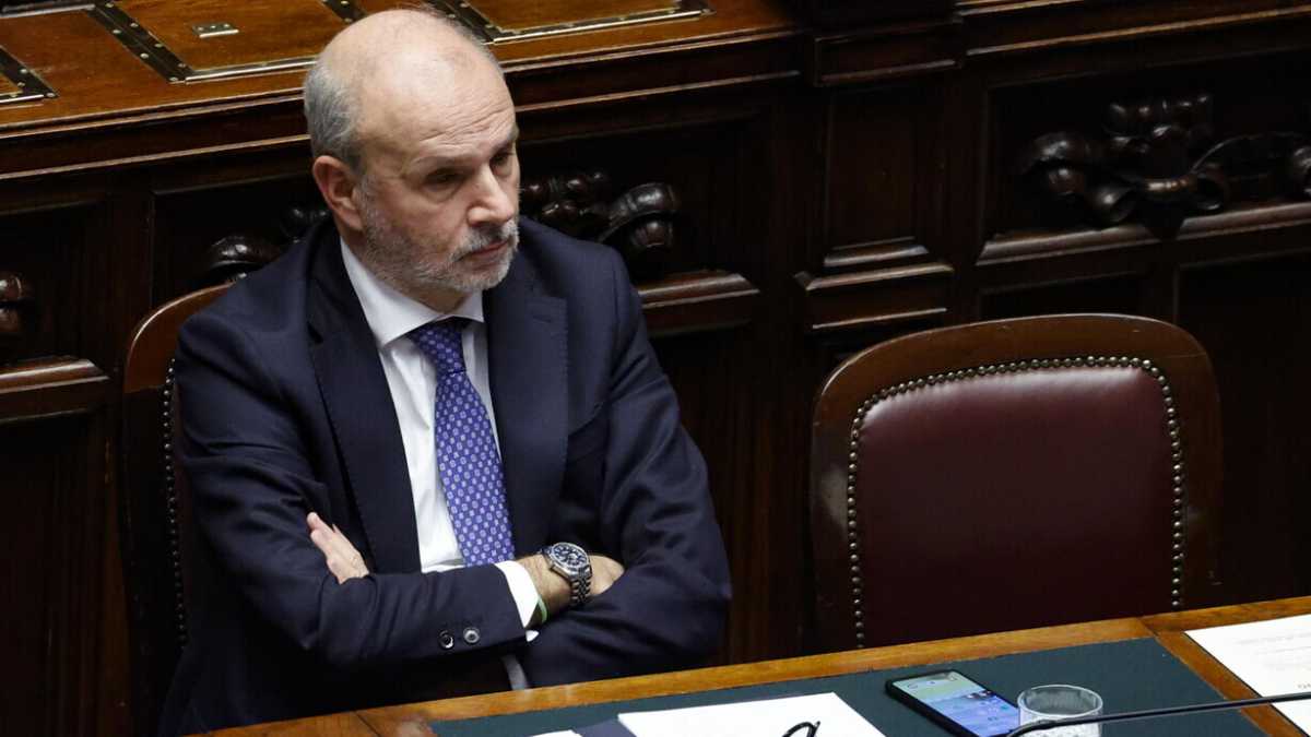 Immagine di Ode alla resistenza di Schillaci, un argine alla deriva populista nella sanità