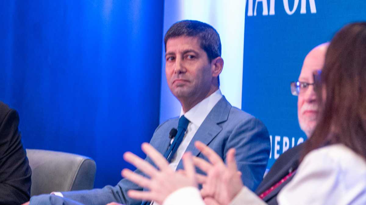Immagine di Addio a Powell. Trump nomina Kevin Warsh alla guida della Fed