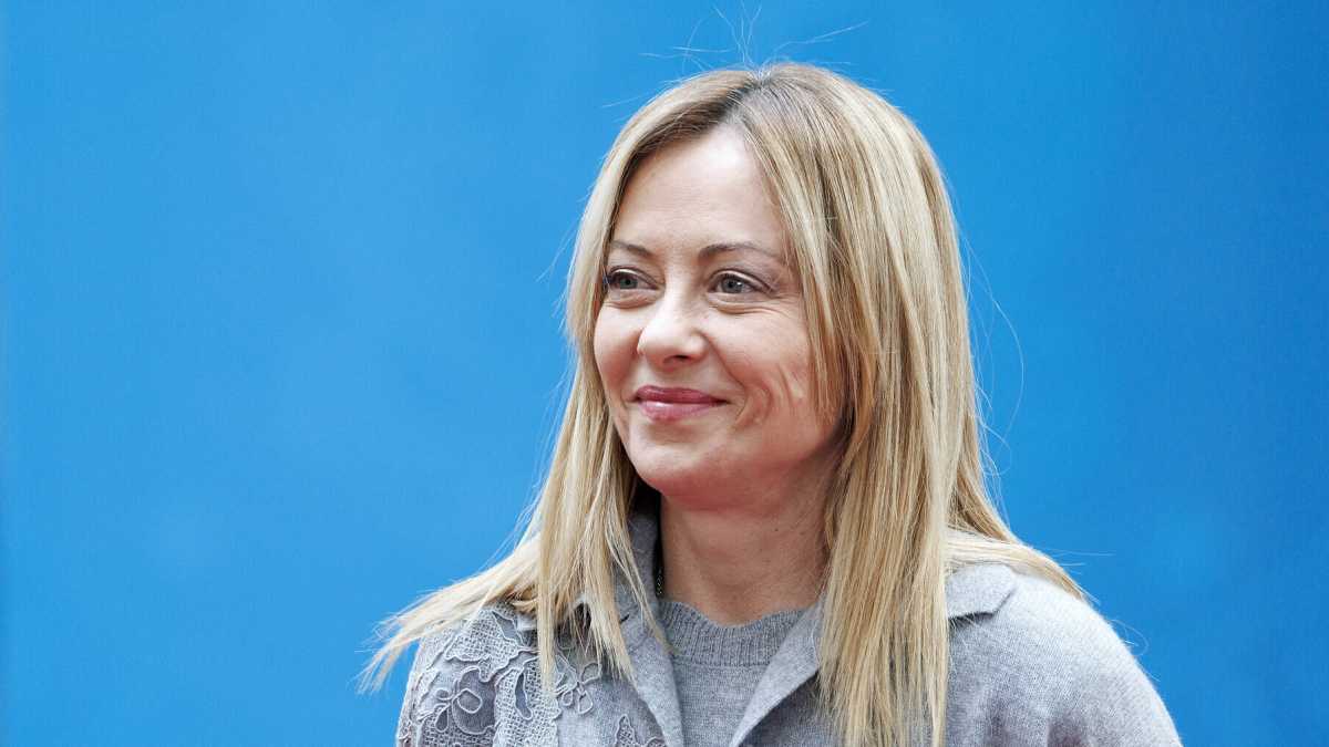 Immagine di Meloni la Popolare: si lega a Merz-Metsola e Tajani e si riprende il tema sicurezza. Salvini propone "patti" a Vannacci