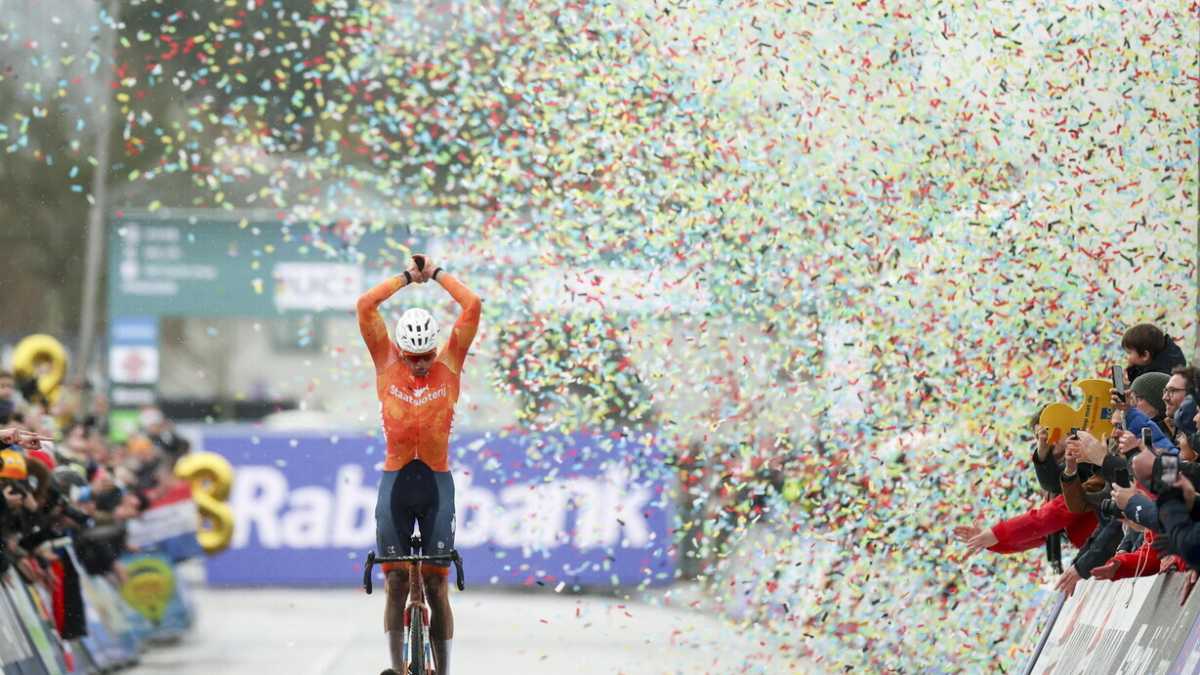 Immagine di Ora Mathieu van der Poel ha fatto davvero la storia del ciclocross