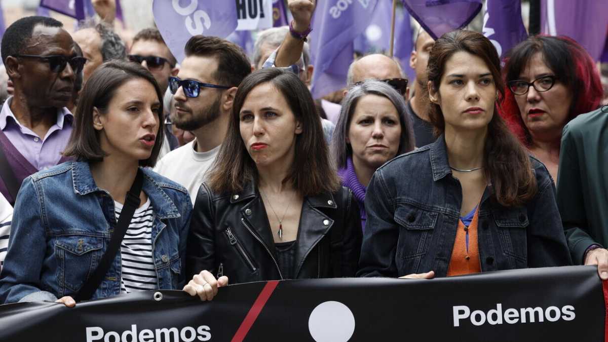 Immagine di In crisi di voti, Podemos punta sulla “sostituzione etnica” antifascista