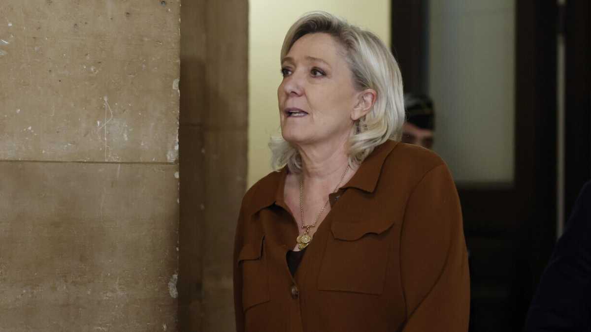 Immagine di Colpo di scena al processo Le Pen: spunta il dettaglio che potrebbe cambiare le prossime presidenziali francesi