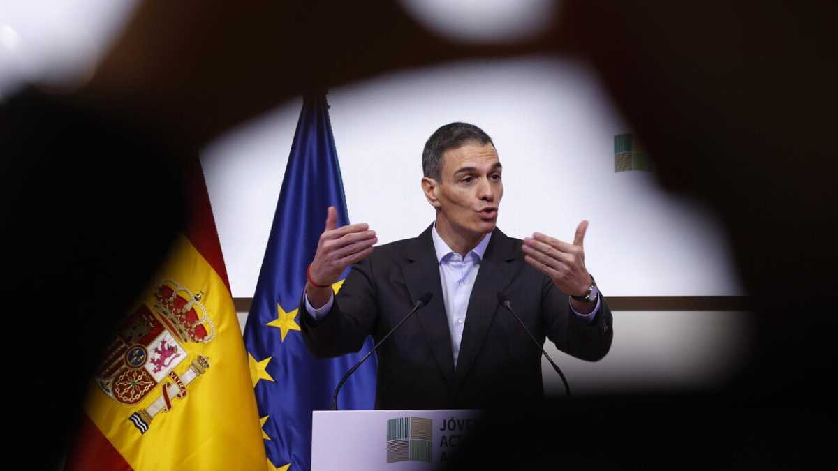 Immagine di Successo internazionale e crisi in Spagna. Le due facce di Sánchez