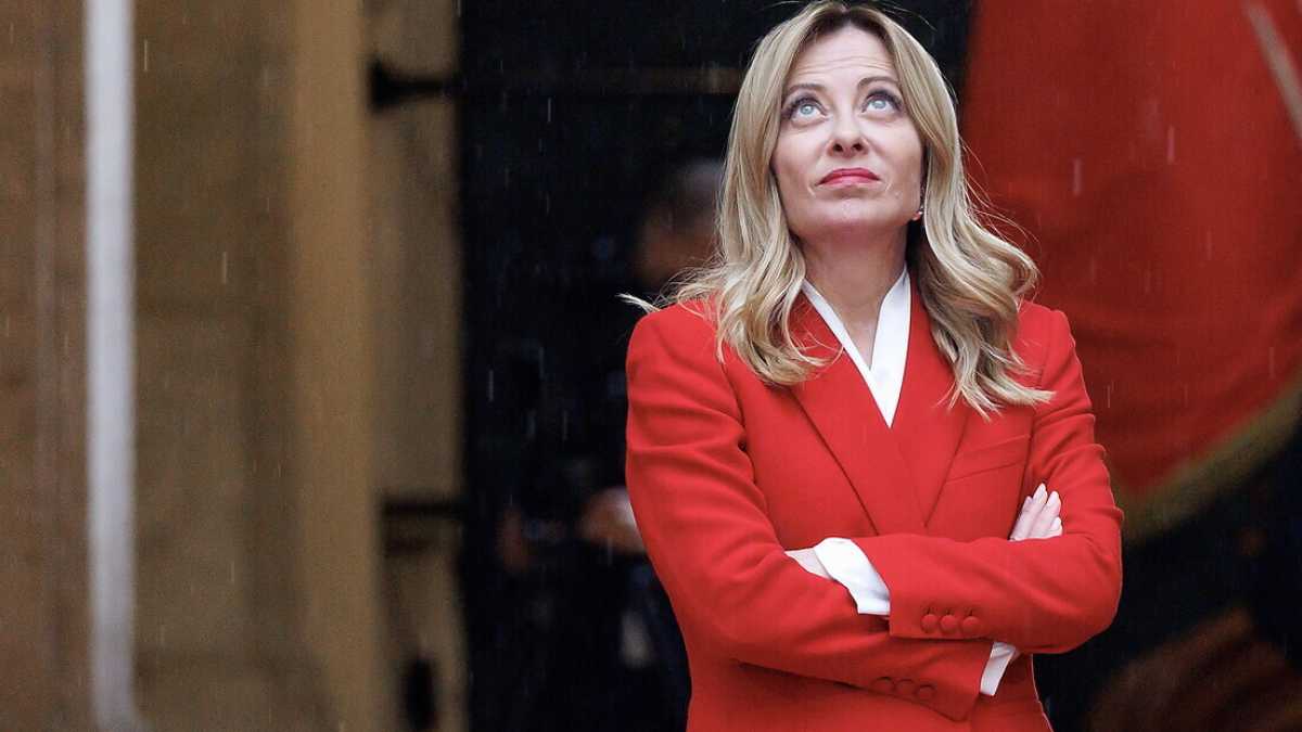 Immagine di C’è un complotto contro Meloni: fare di tutto per farla sembrare più moderata di quello che è