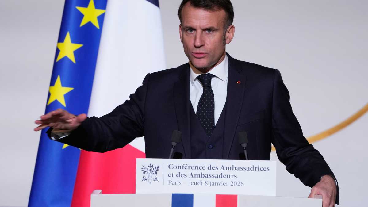 Immagine di La diplomazia di Macron per Mosca è “patetica” ma indispensabile
