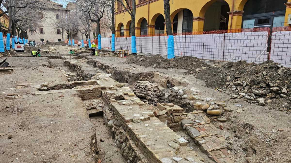 Immagine di Dal Vitruvio trovato a Fano all’arco di trionfo trumpiano. L’insostenibile fascino del classico