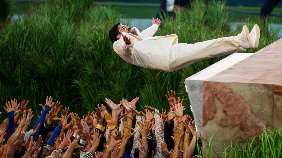 Immagine di Perché Trump avrebbe dovuto apprezzare lo show di Bad Bunny al Super Bowl