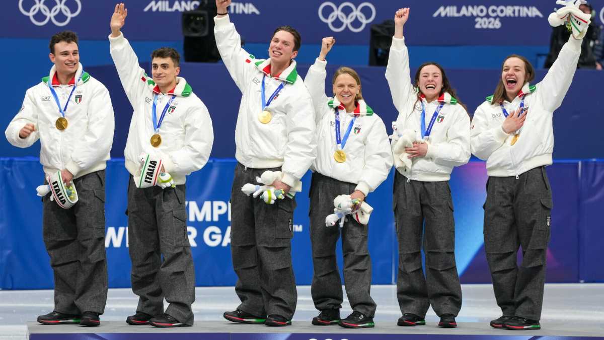 Immagine di L'Italia è d'oro anche sulla staffetta mista. Una squadra giovane che sa già vincere