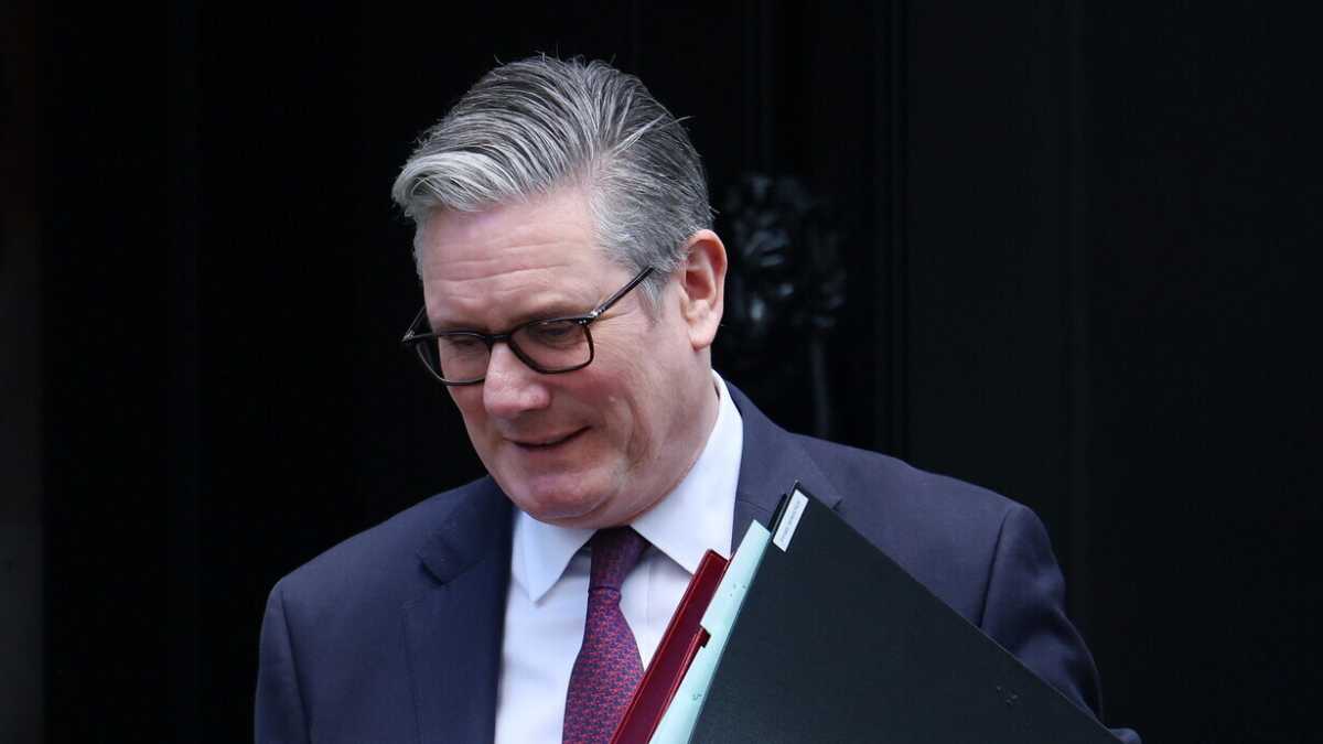 Immagine di Alastair Campbell, insonne, capisce le pressioni sul premier inglese Starmer. Ma l’alternativa qual è?