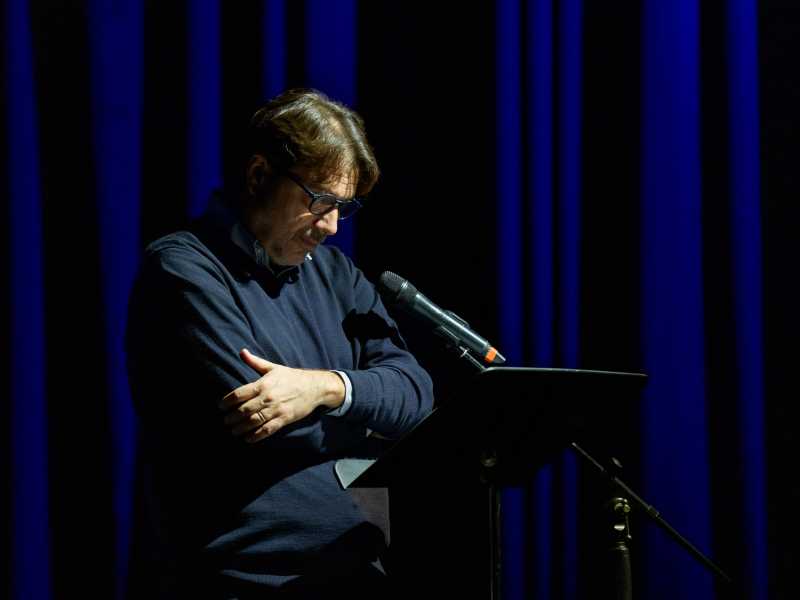 La verità non esiste, scegli solo la tua imbecillità