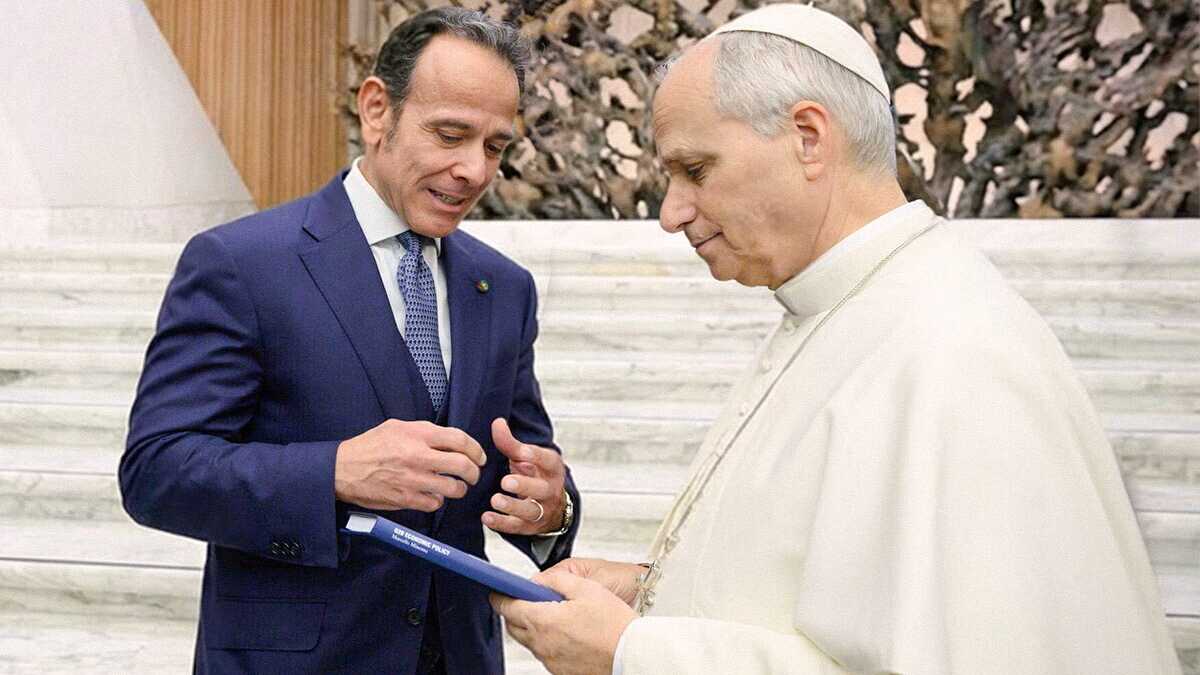 Immagine di Cosa non torna nella versione di Minenna sui fotoritocchi con l’IA