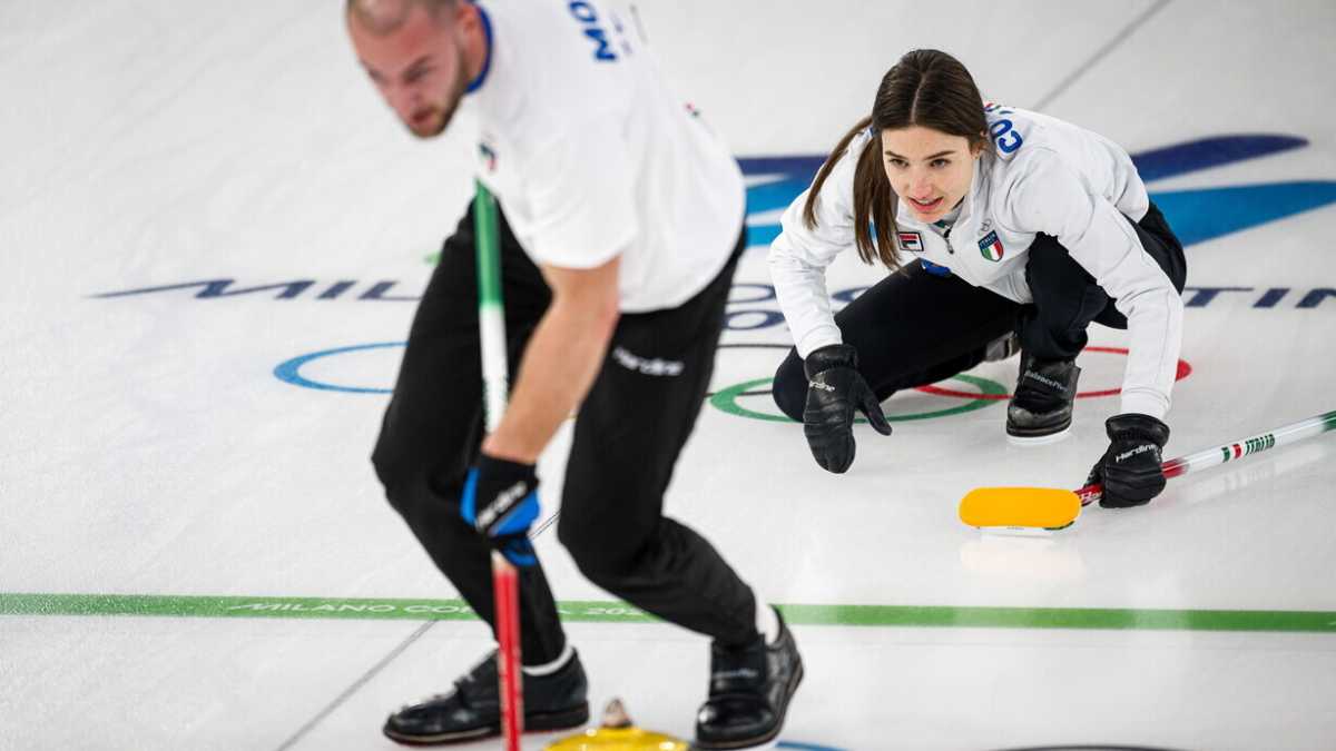 Immagine di Il Pd posta un video per il "No" con gli atleti olimpici italiani. Scatta la polemica, post rimosso