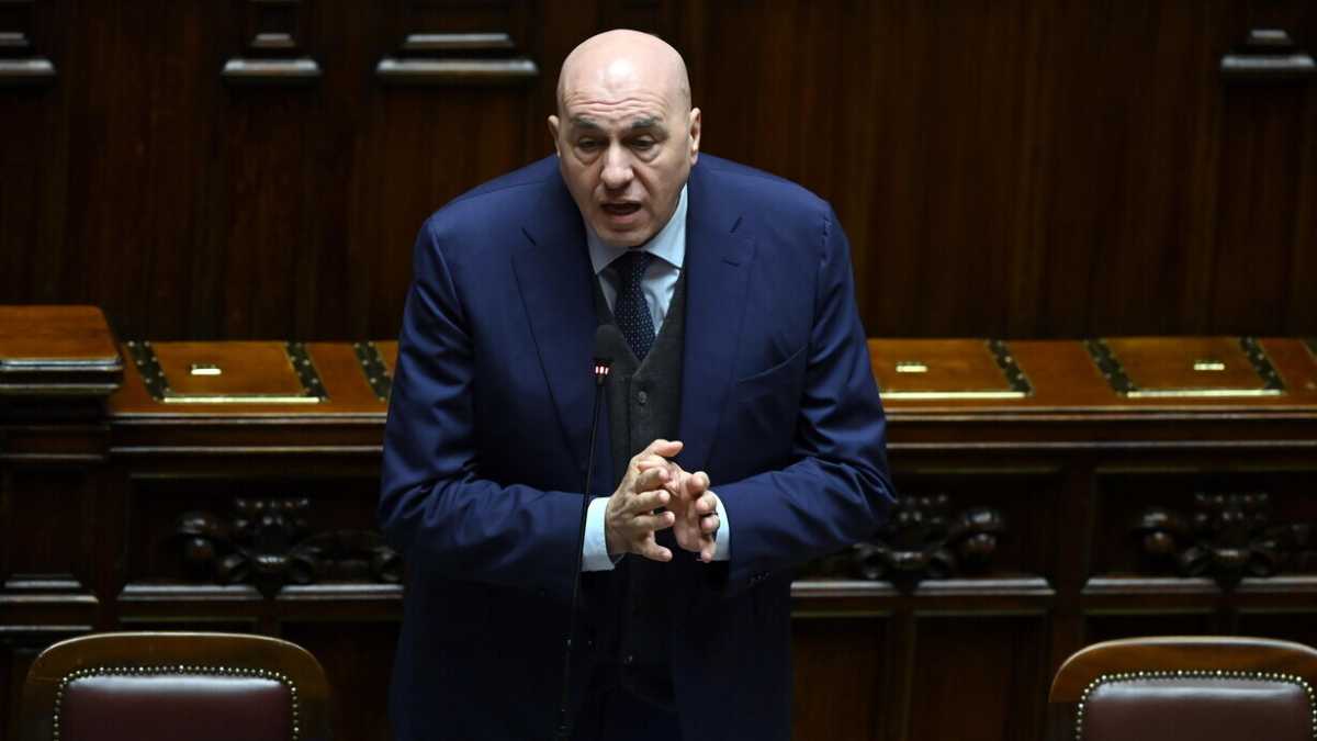 Immagine di Crosetto: “A votare No solo gli indagati e la massoneria deviata? Questa volta Gratteri è indifendibile”