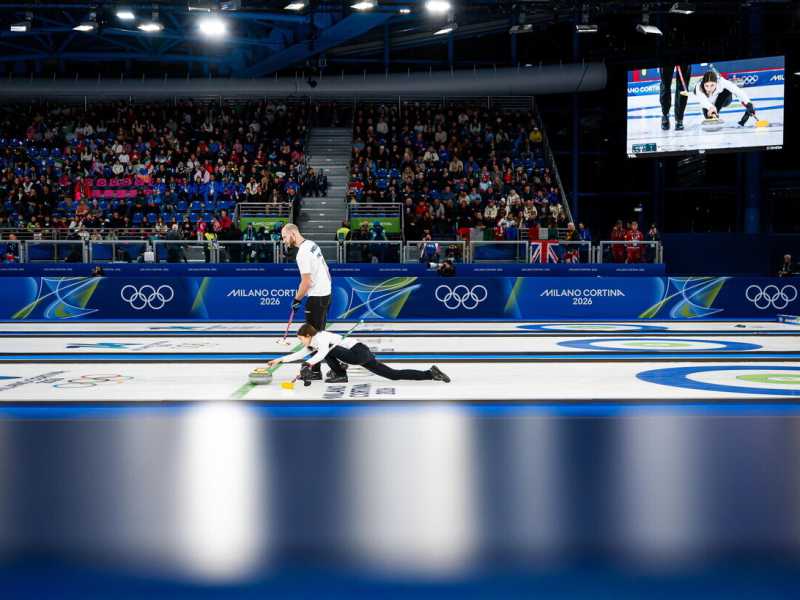 Berruto: “Il post sul curling? Non mi hanno detto nulla”. Come si muove la macchina social Pd