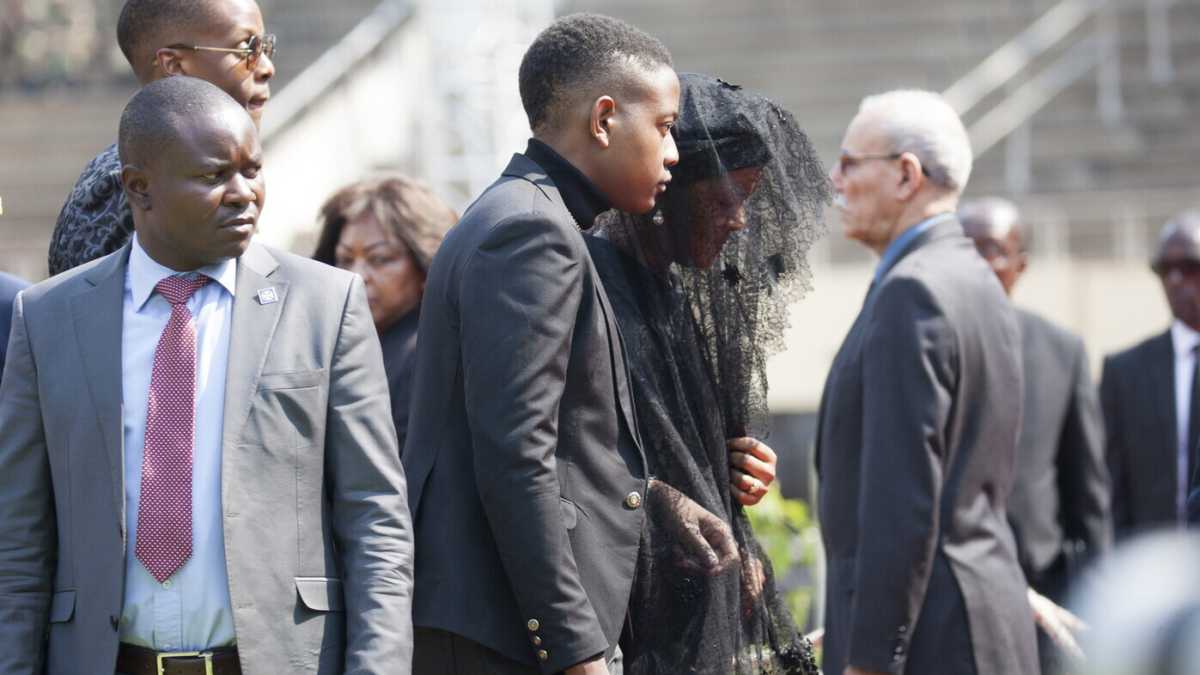 Immagine di I guai del figlio di Mugabe, arrestato in Sudafrica