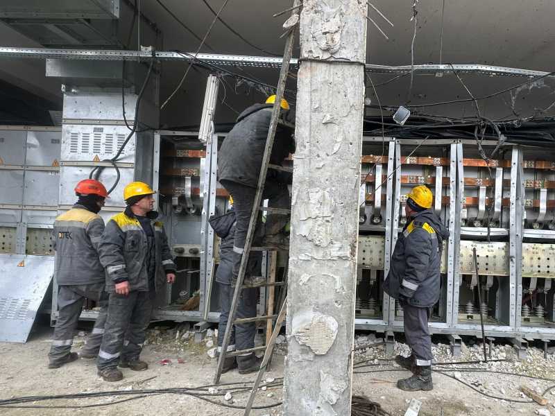 I soldati della centrale elettrica