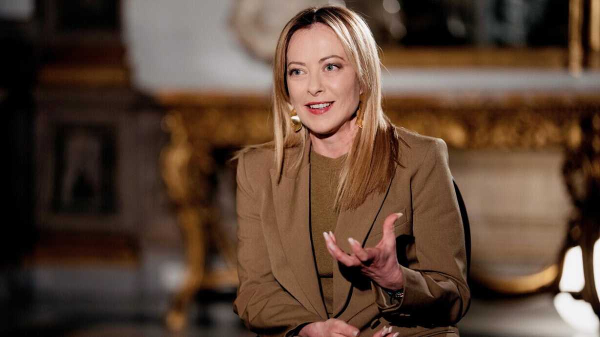 Immagine di Legge elettorale e più Forze armate: Meloni vuole l’accelerata. E sui dazi seguirà l’Ue