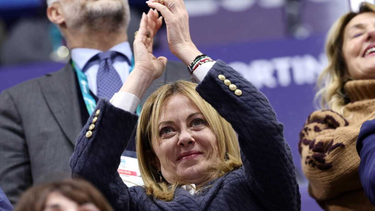 Immagine di D’accordo con Merz, Meloni porta in Ue la linea del “trattiamo con Washington”. Nuovi aiuti a Kyiv