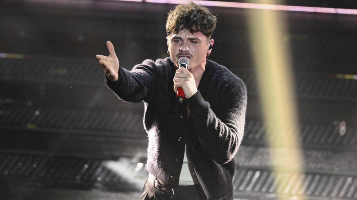 Immagine di È Ollymania, dal trionfo sanremese all’assalto agli stadi. E sarà il super ospite della prima serata all'Ariston