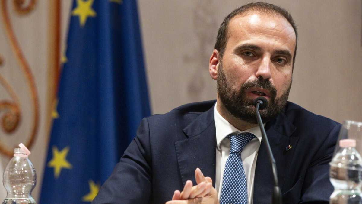 Immagine di Marattin: “L’intervento di Trump in Iran? Più benefici che rischi”