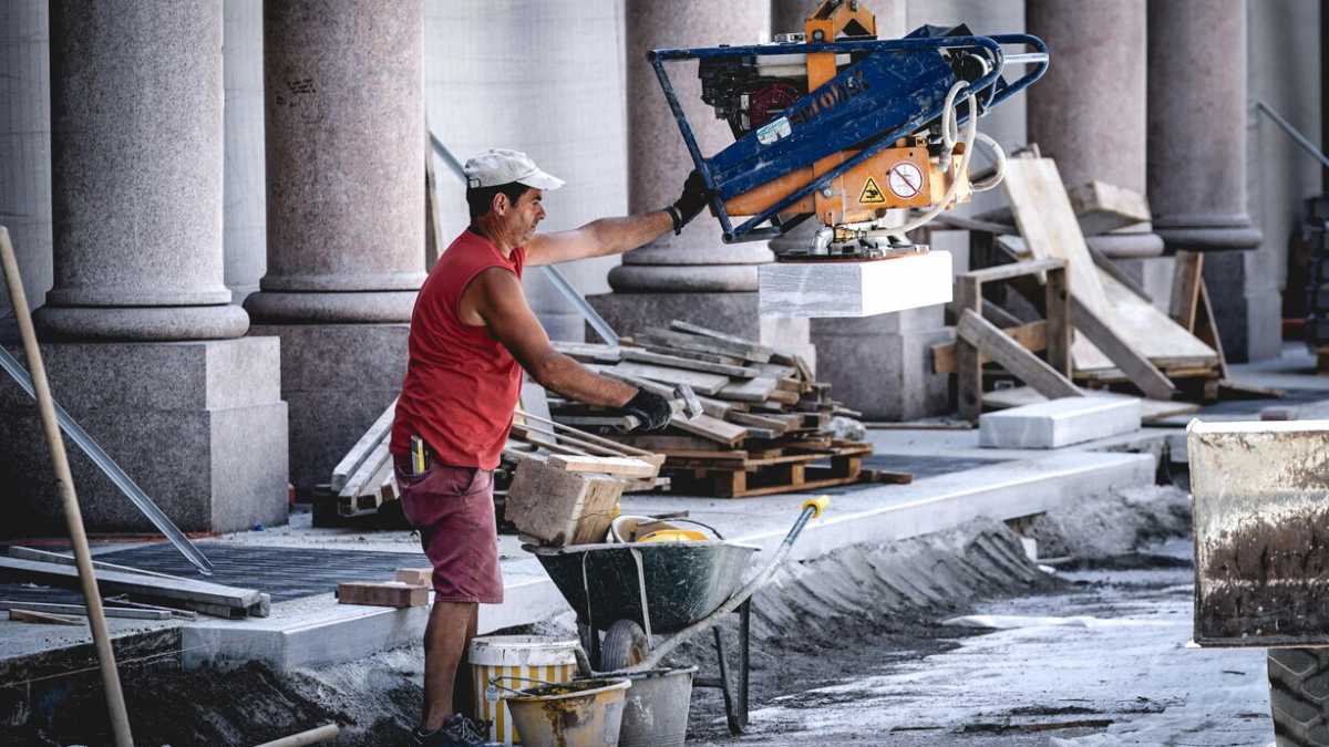 Immagine di Cresce il costo delle opere strategiche, mentre i cantieri Pnrr fanno i conti con i ritardi