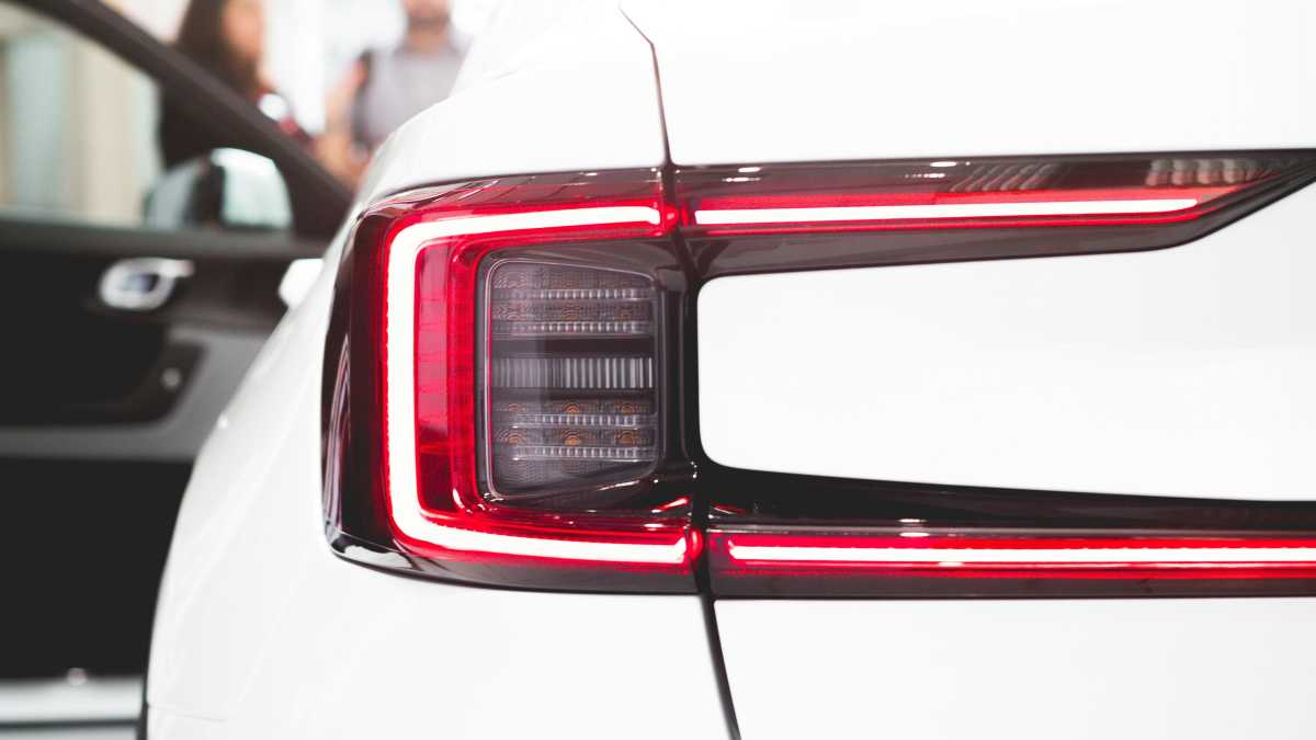 Immagine di Quanto emettono davvero le auto ibride plug-in