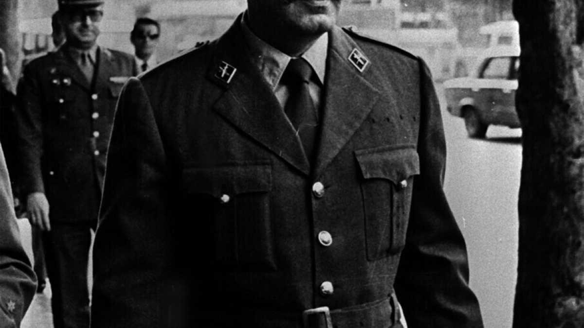 Immagine di Antonio Tejero è morto e neanche i complottisti si sentono tanto bene