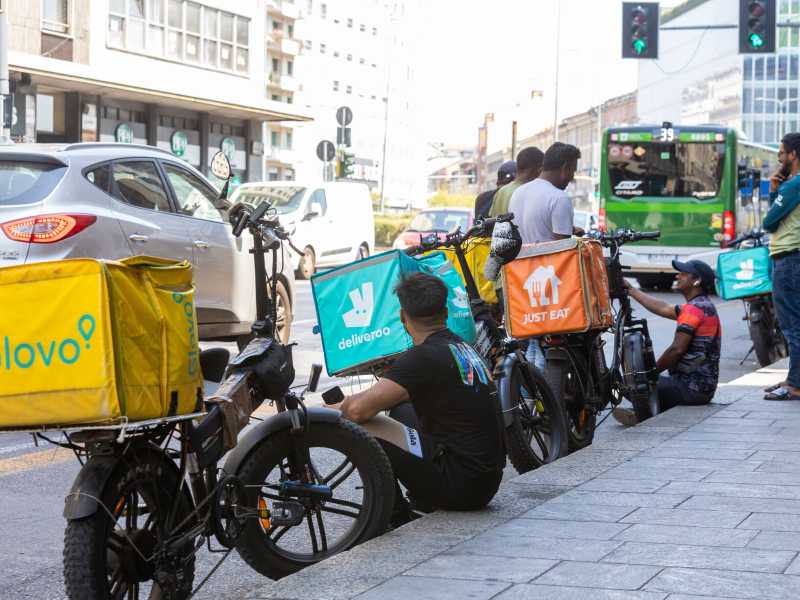 Se il food delivery è un buco economico, basta chiuderlo. Stop