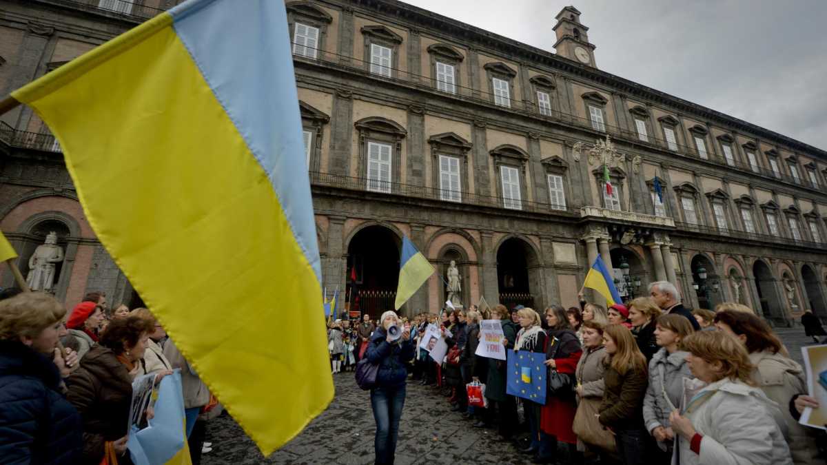 Immagine di Il futuro sospeso degli ucraini in Europa. Parla l'economista Mariya Aleksynska