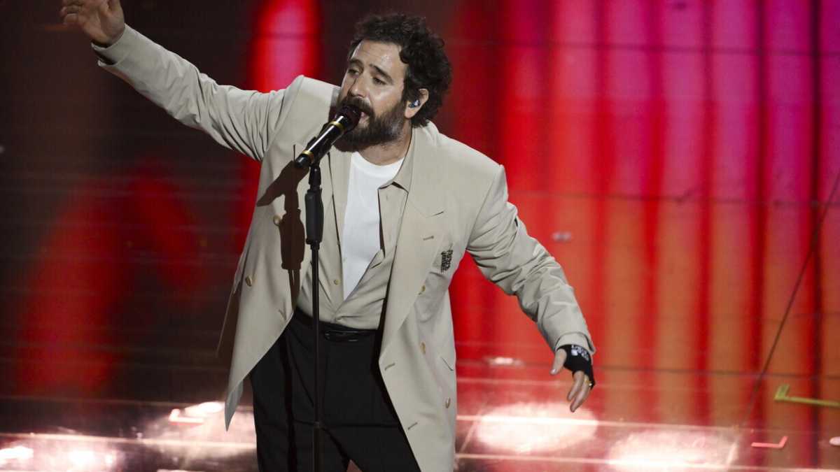 Immagine di Più neo papà che patriarca. Il ritorno del padre a Sanremo