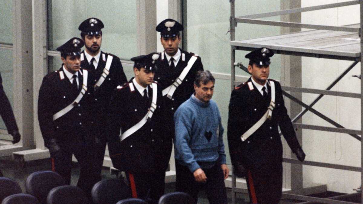 Immagine di In morte di Nitto Santapaola. Storia del boss della mafia catanese