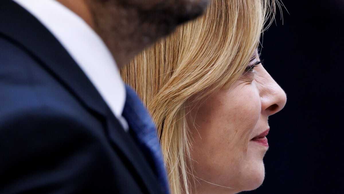 Immagine di Meloni "comprende" Trump sull'Iran. Gli "avvisi" di Tajani e la scuse di Crosetto. No all'uso di basi italiane