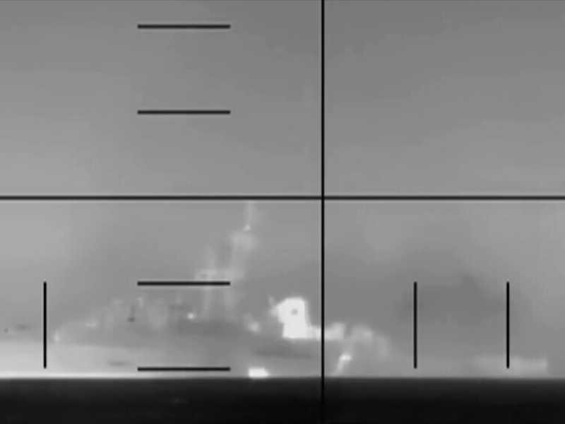 Un sottomarino americano affonda una fregata iraniana al largo dello Sri Lanka