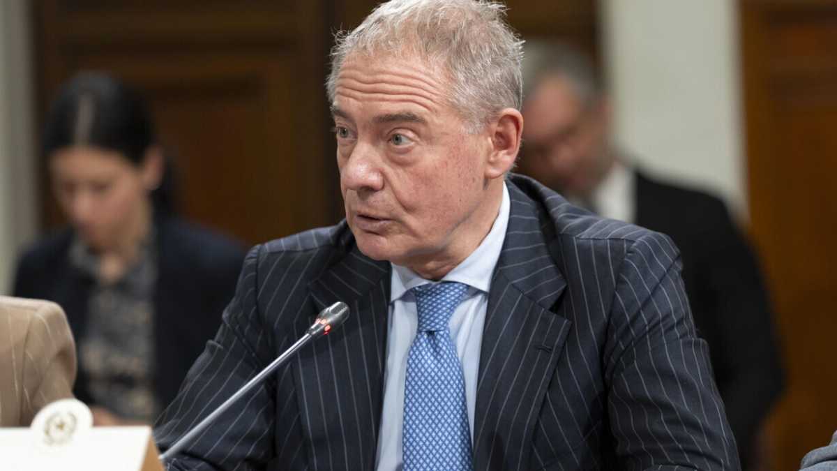 Immagine di FdI schiera Urso per il Sì delle imprese. E Nordio rivede la strategia