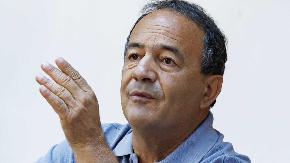Immagine di Mimmo Lucano: "Voterò No ma con tormento. Contro di me giudici corrotti"