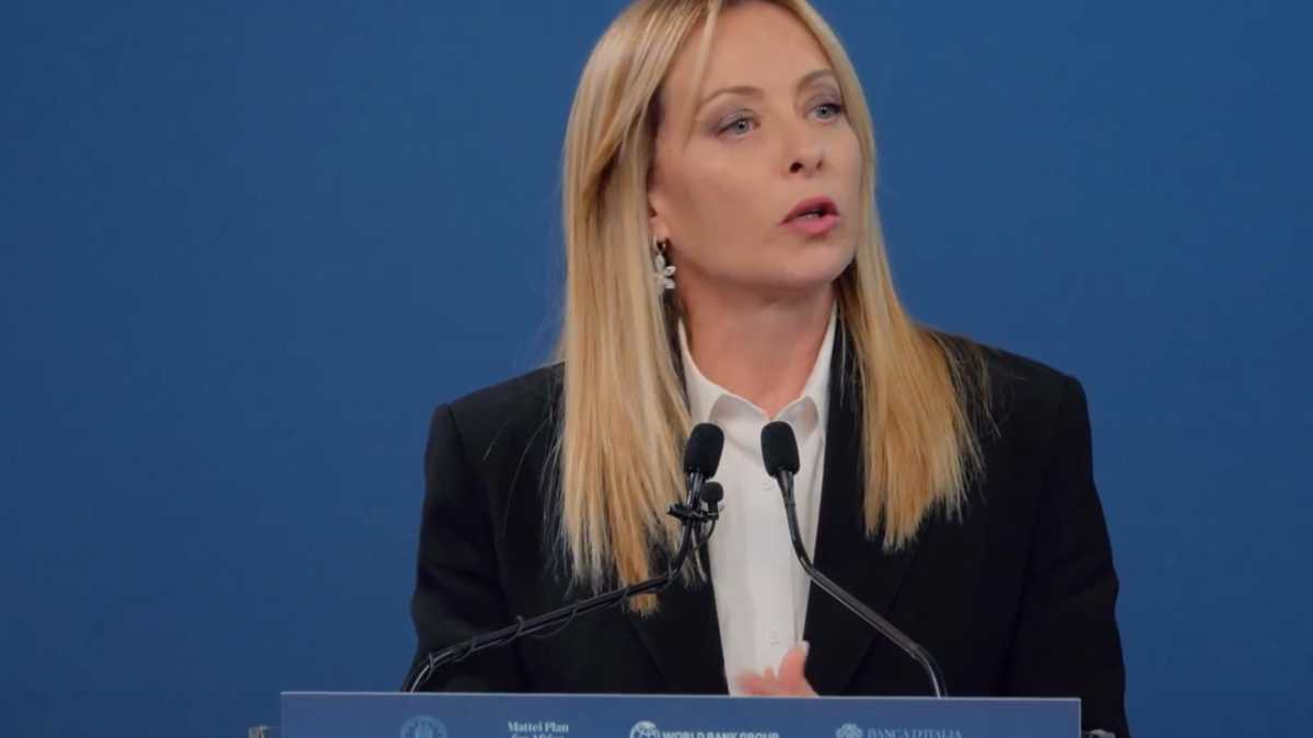 Immagine di Famiglia nel bosco, nuovo affondo di Meloni contro le toghe: "Non è compito della giustizia sostituirsi ai genitori"