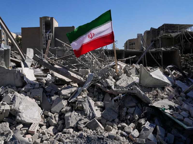 Israele colpisce ancora l’Iran, l’Europa resta a guardare