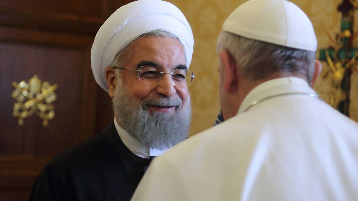 Immagine di Il Papa e l'ayatollah: la sacra (e strana) alleanza