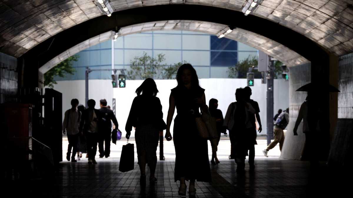 Immagine di Il gender gap oltre gli slogan. Il problema non è l’ufficio, ma la casa