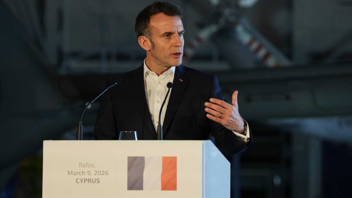 Immagine di Macron dice: un attacco a Cipro è un attacco all’Europa. Armi, piani e alleanze da Hormuz alla Turchia