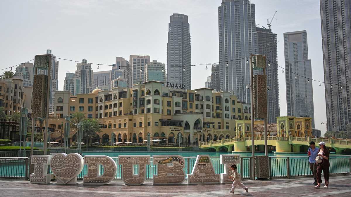 Immagine di Dubai, il posto che tutti amano odiare. Intervista a Yaroslav Trofimov del Wsj