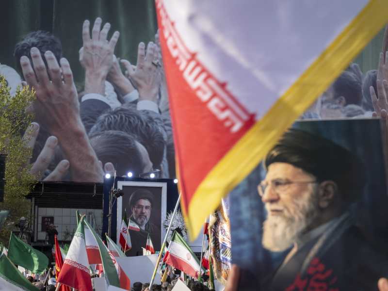 Manifestazione per giurare fedeltà al nuovo leader supremo dell'Iran, Mojtaba Khamenei (Foto di Morteza Nikoubazl/NurPhoto) <br />